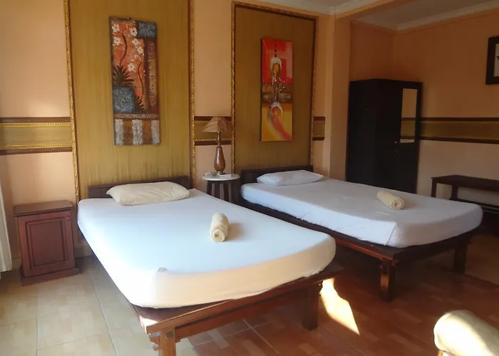 Wahyu Bungalow And Restaurant 3*