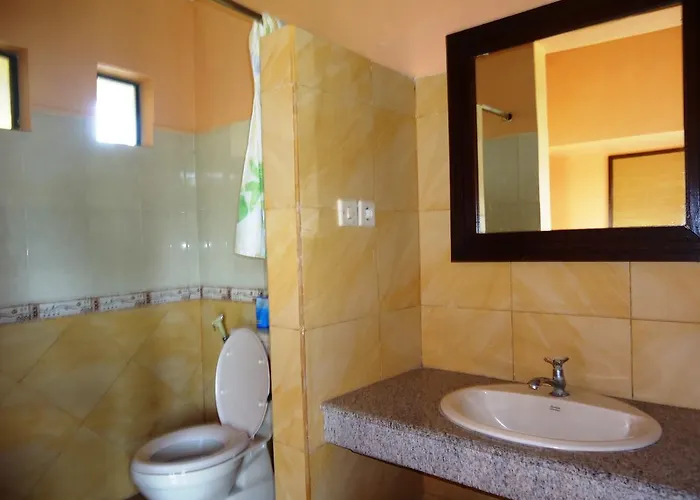 Wahyu Bungalow And Restaurant 3* ウブド