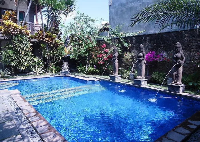 Wahyu Bungalow And Restaurant ホリデーパーク