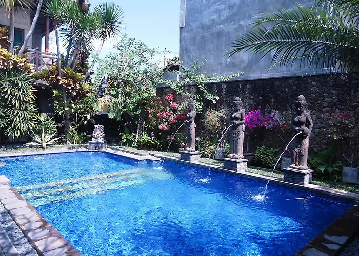Wahyu Bungalow And Restaurant